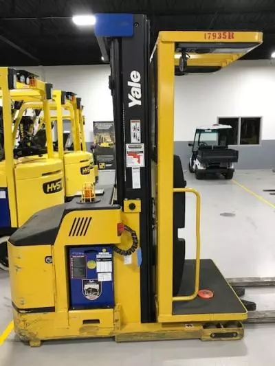 2017 – Yale OS030EF