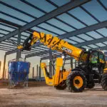 JCB 508-66TC lifting equipment on building site.