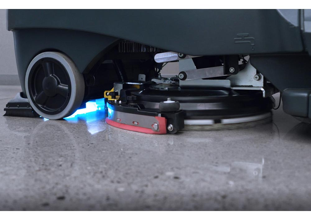 Advance Liberty SC50 UVGI autonomous scrubber: scrubber area.