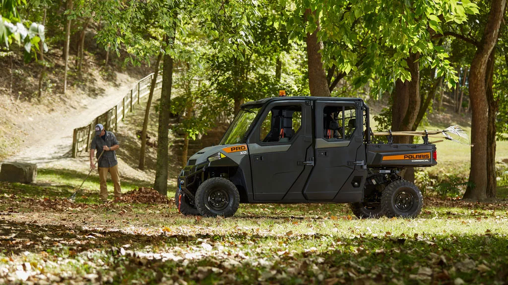 Pro XD Full-Size Gas Crew Utility Vehicle | Fairchild Equipment