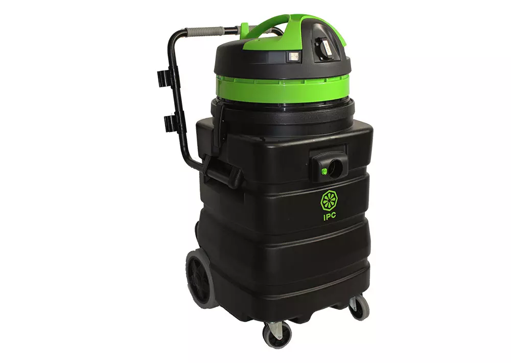 IPC Eagle GC190-AD professional vacuum.