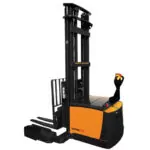 TASK 4D 4-directional reach truck.