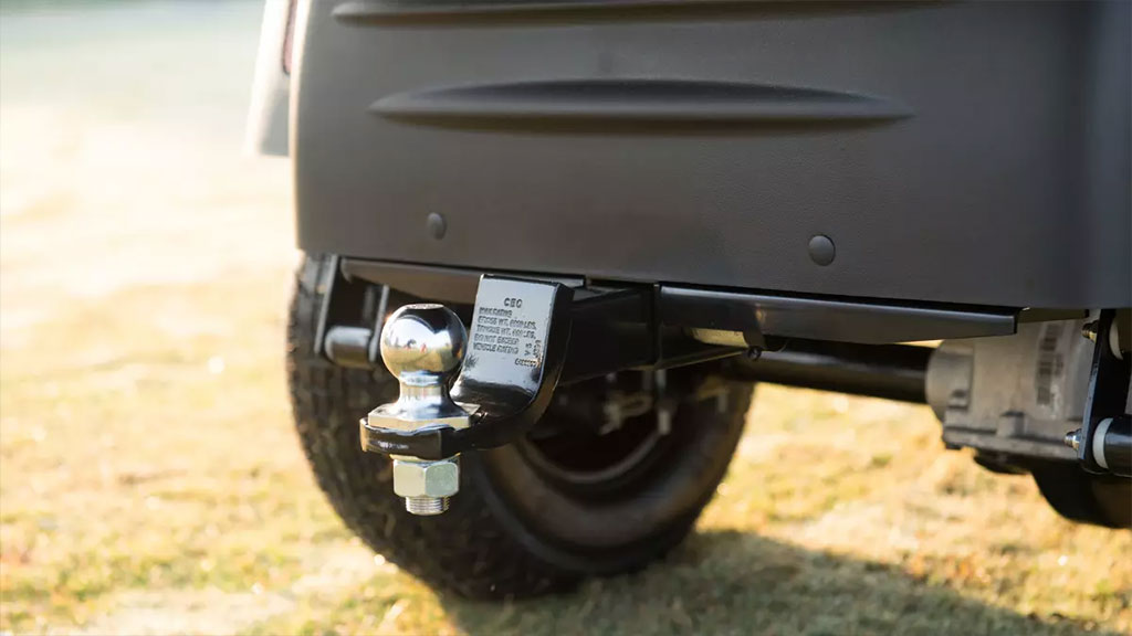 Cushman Hauler utility vehicle towing trailer hitch.