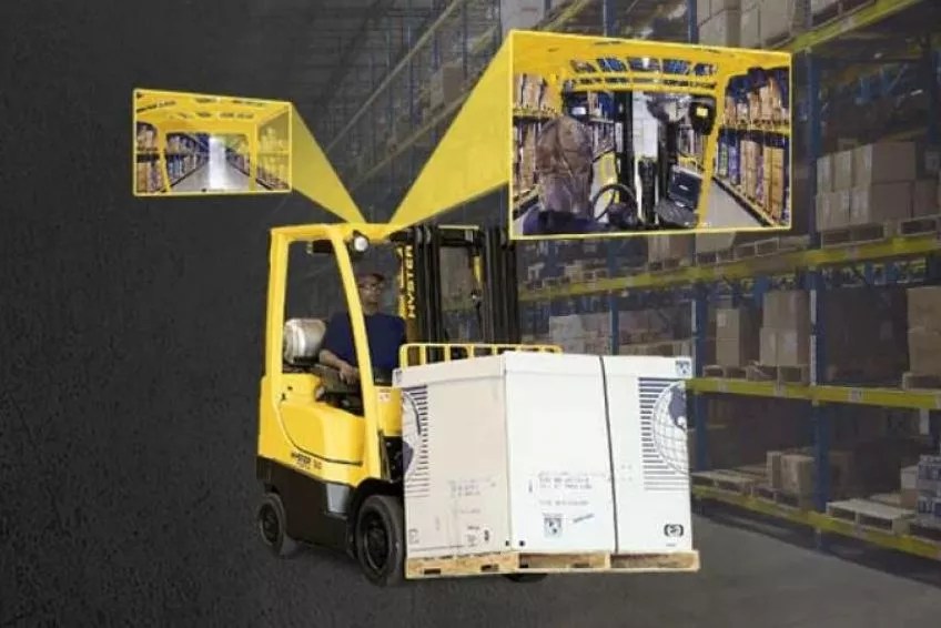 Hyster forklift transporting a pallet, showing telemetry visuals. 