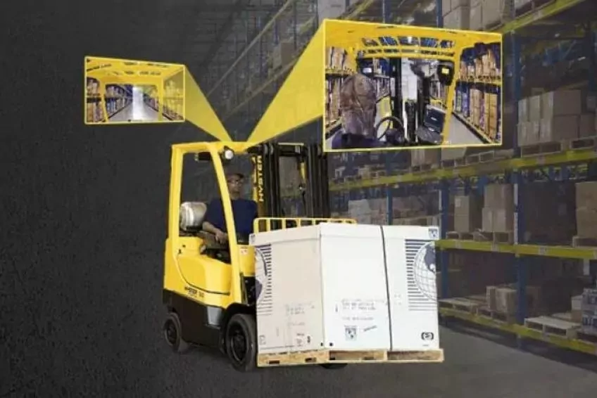 Hyster forklift transporting a pallet, showing telemetry visuals.