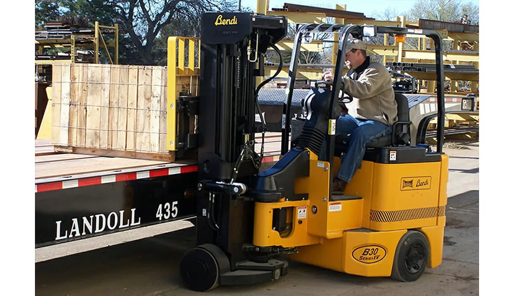Bendi B30AC | 1 in stock | Fairchild Equipment