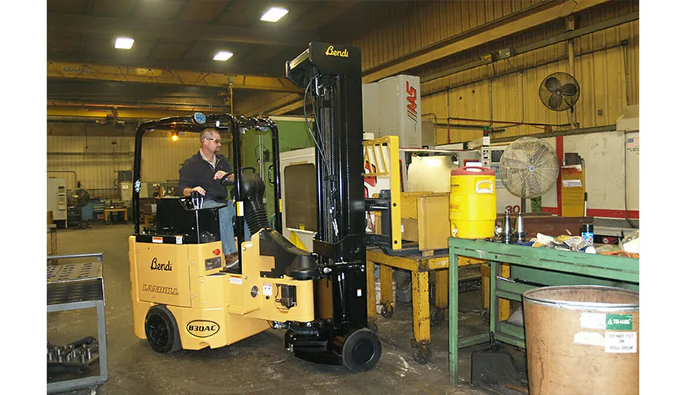 Bendi B30AC | 1 in stock | Fairchild Equipment