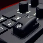 Mahindra 2100 Series Tractor hitch controls.