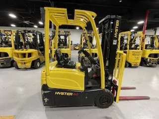 2012 – Hyster J30XNT