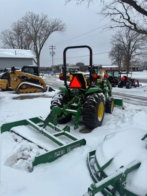 2023 - John Deere 3039 | Fairchild Equipment