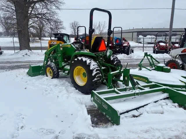 2023 - John Deere 3039 | Fairchild Equipment