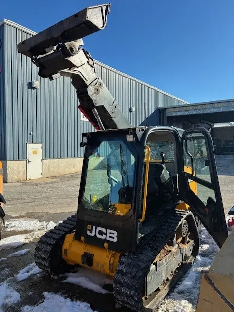 2021 – JCB 2TS-7T
