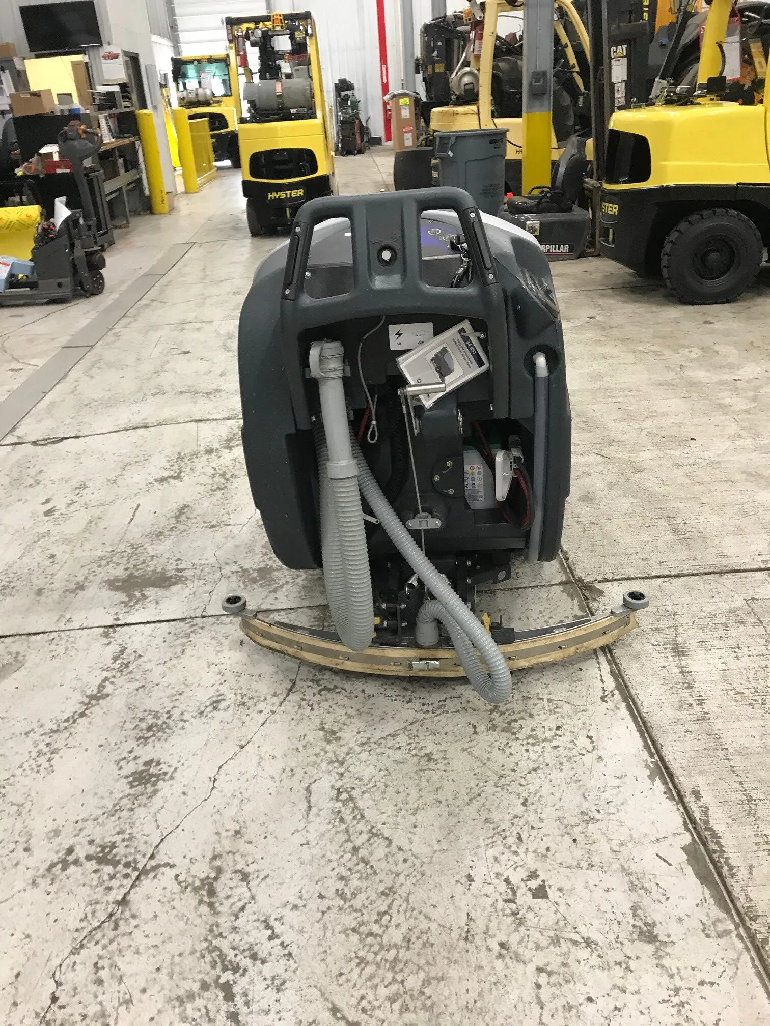 2016 – Advance 34 RST