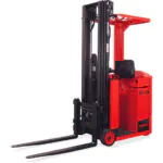 Mariotti MIP 10 compact electric forklift.